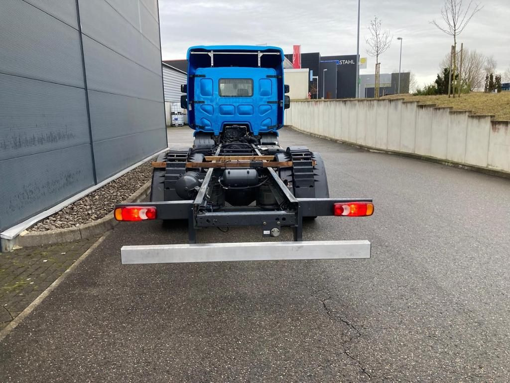 DAF LF 210 FA Standheizung / 5.00m Rd / 7.490kg DAF LF 210 FA Standheizung / 5.00m Rd / 7.490kg - Tovornjak s ponjavo: slika 5 DAF LF 210 FA Standheizung / 5.00m Rd / 7.490kg DAF LF 210 FA Standheizung / 5.00m Rd / 7.490kg - Tovornjak s ponjavo: slika 5