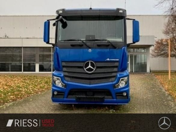 Mercedes-Benz Actros 2551 L 6x2 ACC AHK AUT DynLicht LM Navi - Tovornjak s kesonom: slika 2 Mercedes-Benz Actros 2551 L 6x2 ACC AHK AUT DynLicht LM Navi - Tovornjak s kesonom: slika 2