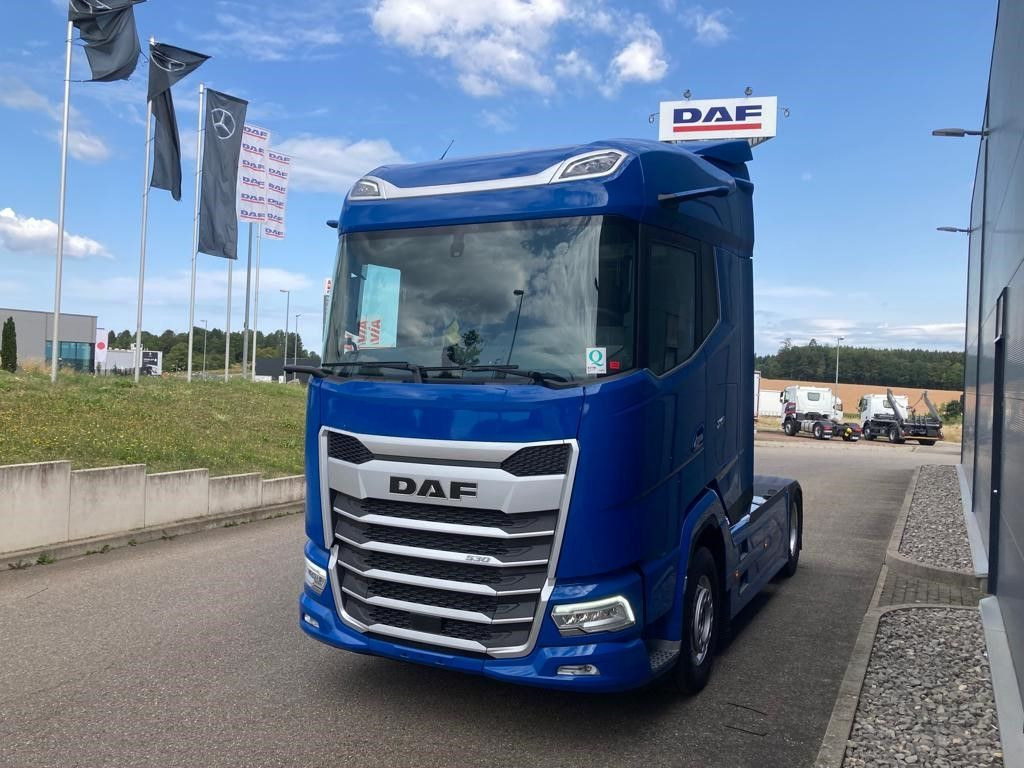DAF XG 530 FT Alcoa Intarder Standklima Alcoa Kamera - Vlačilec: slika 4 DAF XG 530 FT Alcoa Intarder Standklima Alcoa Kamera - Vlačilec: slika 4