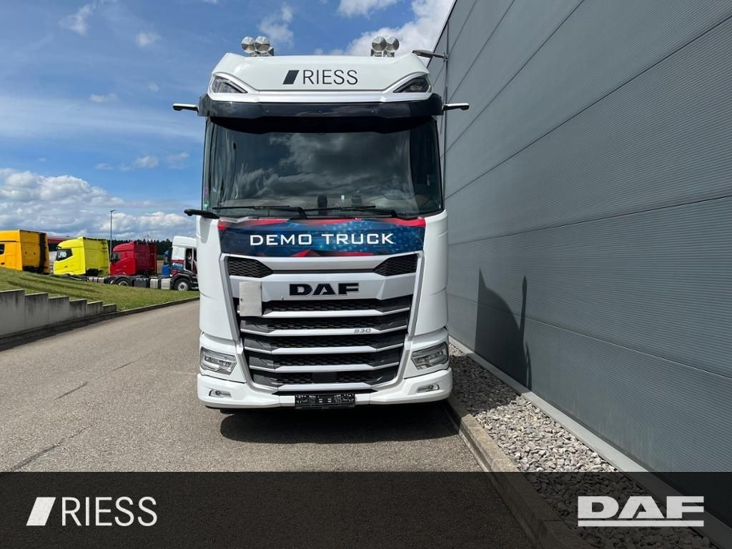 DAF XG+ 530 FT Alcoa Leder Intarder Standklima Hydra DAF XG+ 530 FT Alcoa Leder Intarder Standklima Hydra - Vlačilec: slika 2 DAF XG+ 530 FT Alcoa Leder Intarder Standklima Hydra DAF XG+ 530 FT Alcoa Leder Intarder Standklima Hydra - Vlačilec: slika 2