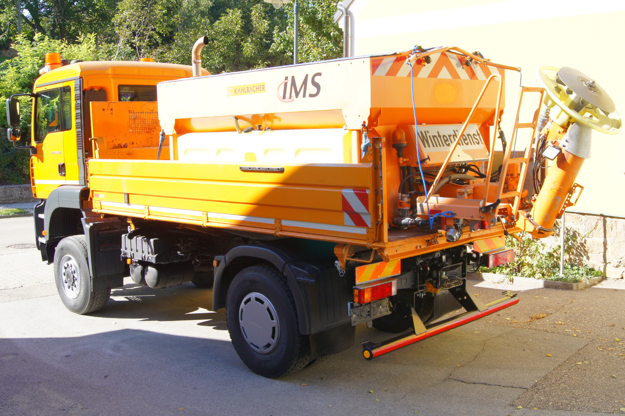 MAN TGA 18.310 BL 4x4/MEILLER/Salzstreuer/Winterdienst - Vozilo za zimsko službo: slika 3 MAN TGA 18.310 BL 4x4/MEILLER/Salzstreuer/Winterdienst - Vozilo za zimsko službo: slika 3