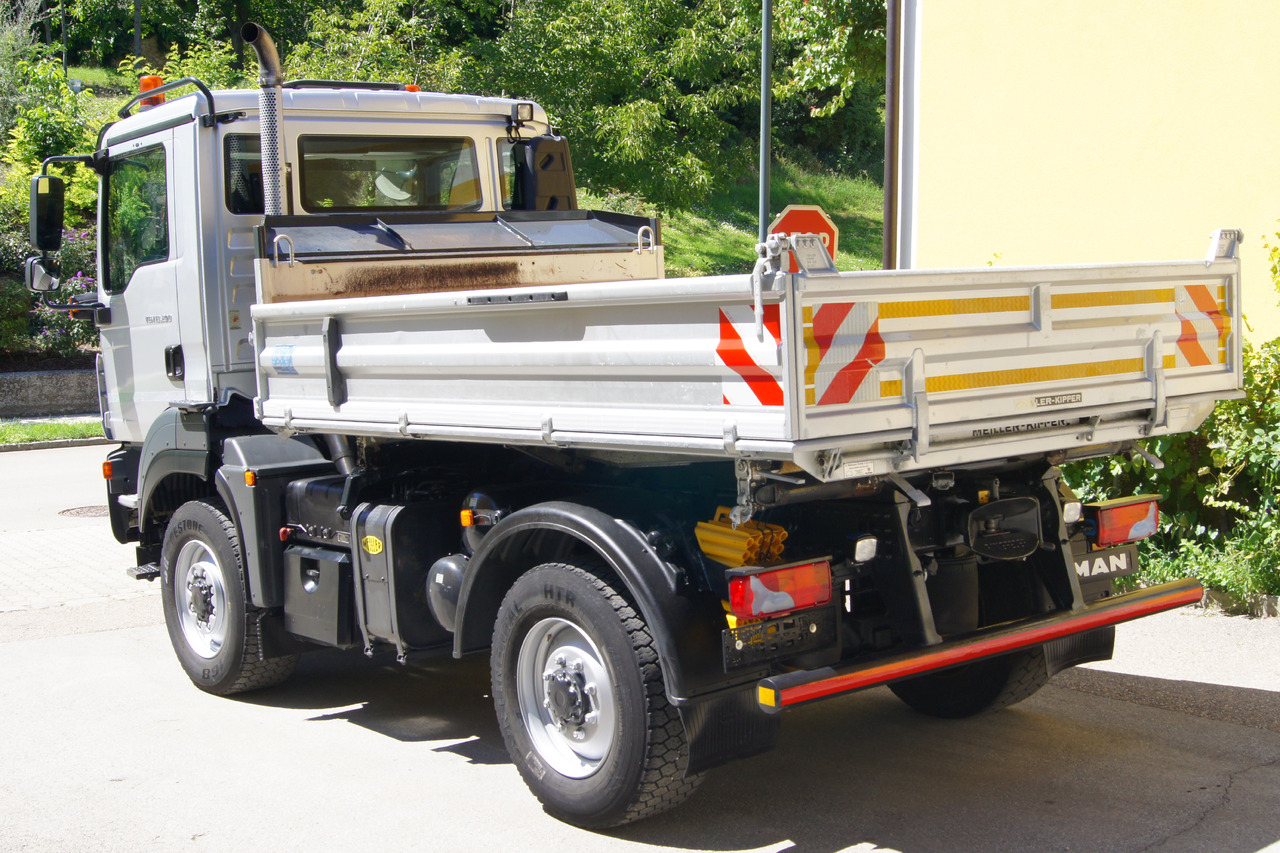 MAN TGM 13.290/4x4/TÜV/Euro 5/einzelbereift/Winterdienst - Vozilo za zimsko službo: slika 3 MAN TGM 13.290/4x4/TÜV/Euro 5/einzelbereift/Winterdienst - Vozilo za zimsko službo: slika 3