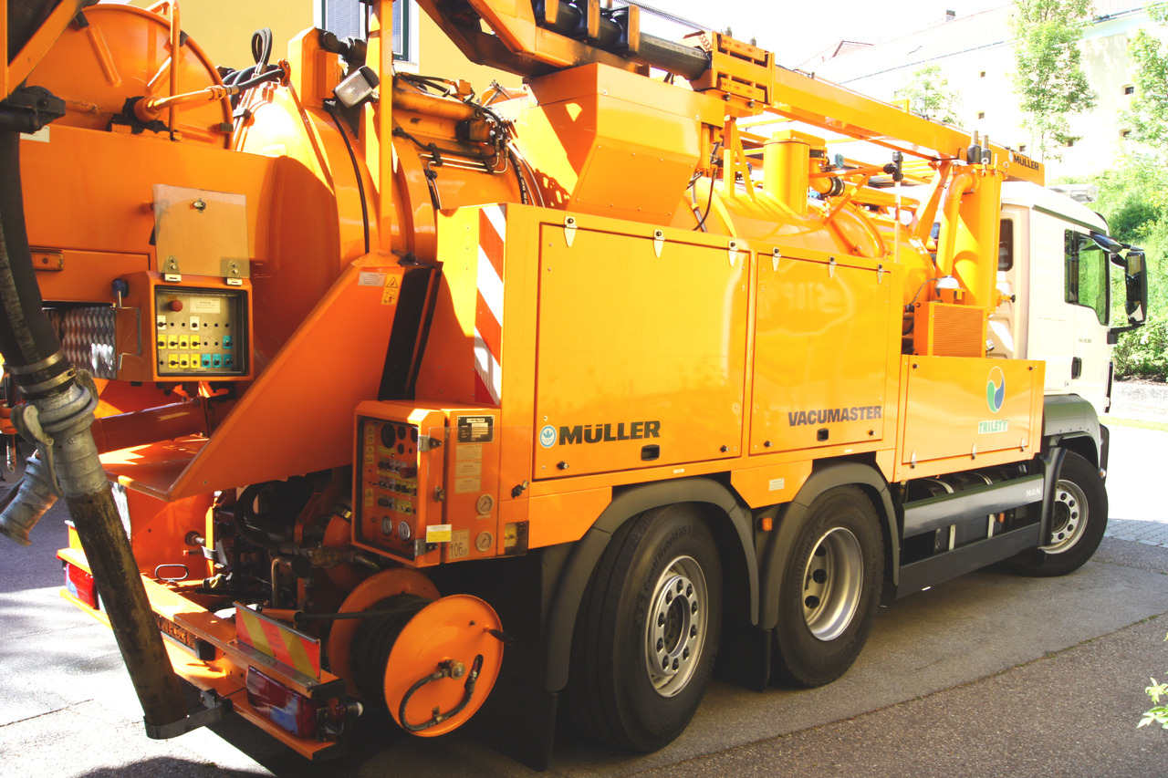 MAN TGS 28.360 BL 6x2-4/MÜLLER-KOMBI + Funk/TÜV/Euro5 - Vakuumski tovornjak: slika 5 MAN TGS 28.360 BL 6x2-4/MÜLLER-KOMBI + Funk/TÜV/Euro5 - Vakuumski tovornjak: slika 5