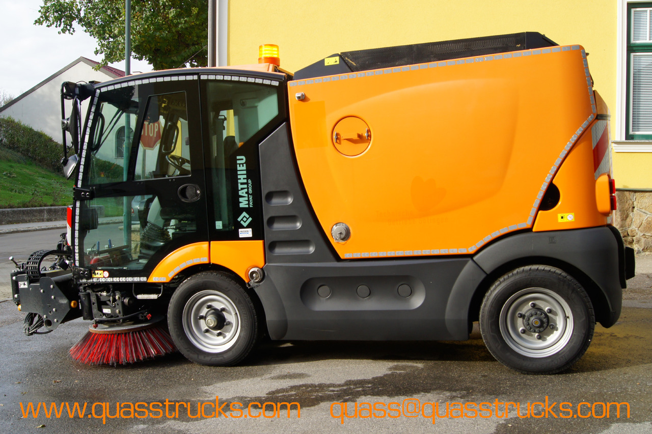 MATHIEU Azura Flex MC210 3-rd brush / EURO 6 - Vozilo za pometanje: slika 4 MATHIEU Azura Flex MC210 3-rd brush / EURO 6 - Vozilo za pometanje: slika 4