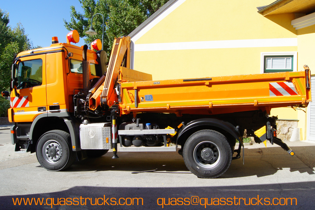 MERCEDES-BENZ ACTROS 1836 /4x4/TÜV/FASSI 110/MEILLER/Winterdienst/Wechselsystem - Vozilo za zimsko službo: slika 2 MERCEDES-BENZ ACTROS 1836 /4x4/TÜV/FASSI 110/MEILLER/Winterdienst/Wechselsystem - Vozilo za zimsko službo: slika 2