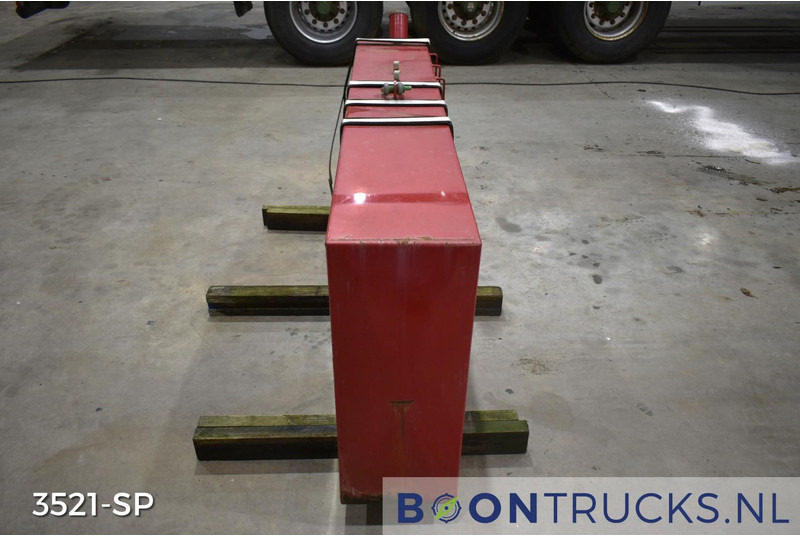 Onbekend BRANDSTOFTANK | L 30 x W 183 x H 77 cm * ca 400 L - Rezervoar za gorivo: slika 4 Onbekend BRANDSTOFTANK | L 30 x W 183 x H 77 cm * ca 400 L - Rezervoar za gorivo: slika 4