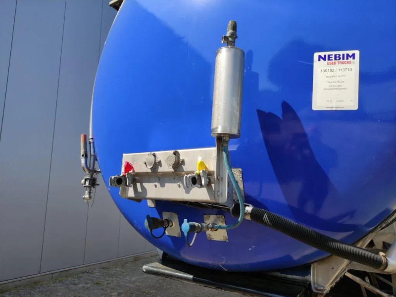 Burg 26165 liter Tankoplegger 1 kamer MET RVS Pomp - Polprikolica cisterna: slika 5 Burg 26165 liter Tankoplegger 1 kamer MET RVS Pomp - Polprikolica cisterna: slika 5