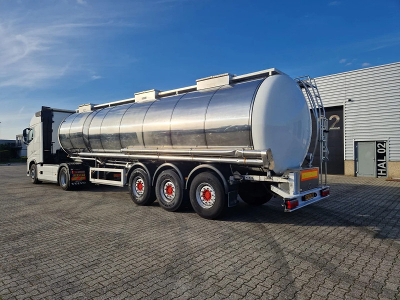 Feldbinder 38000 liter 3 kamer tankoplegger met CIP Leiding - Polprikolica cisterna: slika 2 Feldbinder 38000 liter 3 kamer tankoplegger met CIP Leiding - Polprikolica cisterna: slika 2