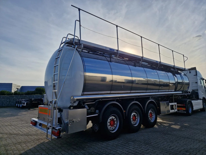 Feldbinder 38000 liter 3 kamer tankoplegger met CIP Leiding - Polprikolica cisterna: slika 5 Feldbinder 38000 liter 3 kamer tankoplegger met CIP Leiding - Polprikolica cisterna: slika 5