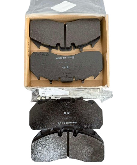 VOLVO BRAKE PAD KIT - 23149532 - Zavorni deli za Tovornjak: slika 1 VOLVO BRAKE PAD KIT - 23149532 - Zavorni deli za Tovornjak: slika 1