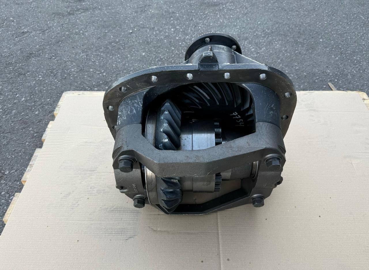VOLVO Differential Groups 1524977 - Os in deli za Tovornjak: slika 4 VOLVO Differential Groups 1524977 - Os in deli za Tovornjak: slika 4