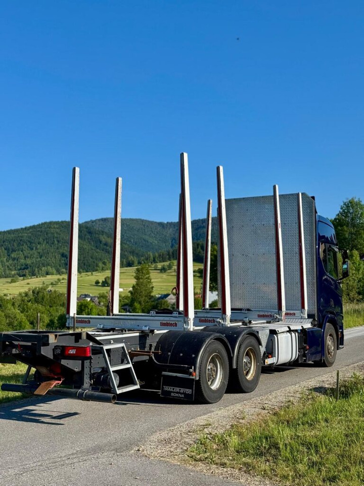 SCANIA 650 V8 6X4 - Tovornjak za prevoz lesa: slika 5 SCANIA 650 V8 6X4 - Tovornjak za prevoz lesa: slika 5