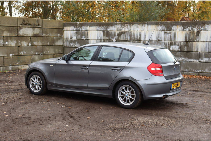 BMW 1 Serie 116i - Limuzina: slika 3 BMW 1 Serie 116i - Limuzina: slika 3