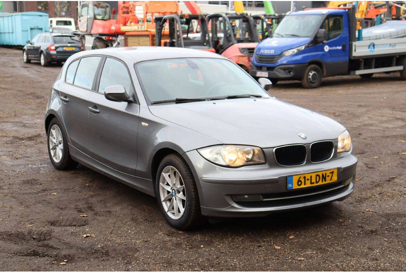 Limuzina BMW 1 Serie 116i: slika 7