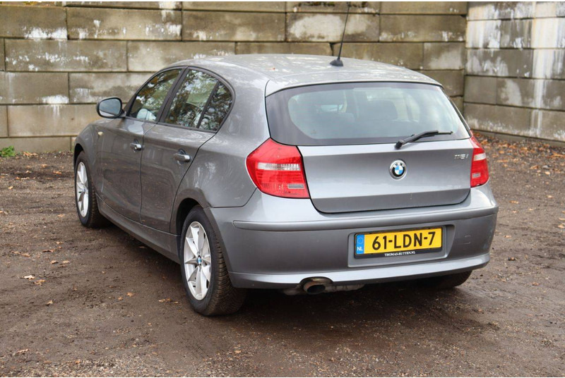 BMW 1 Serie 116i - Limuzina: slika 4 BMW 1 Serie 116i - Limuzina: slika 4