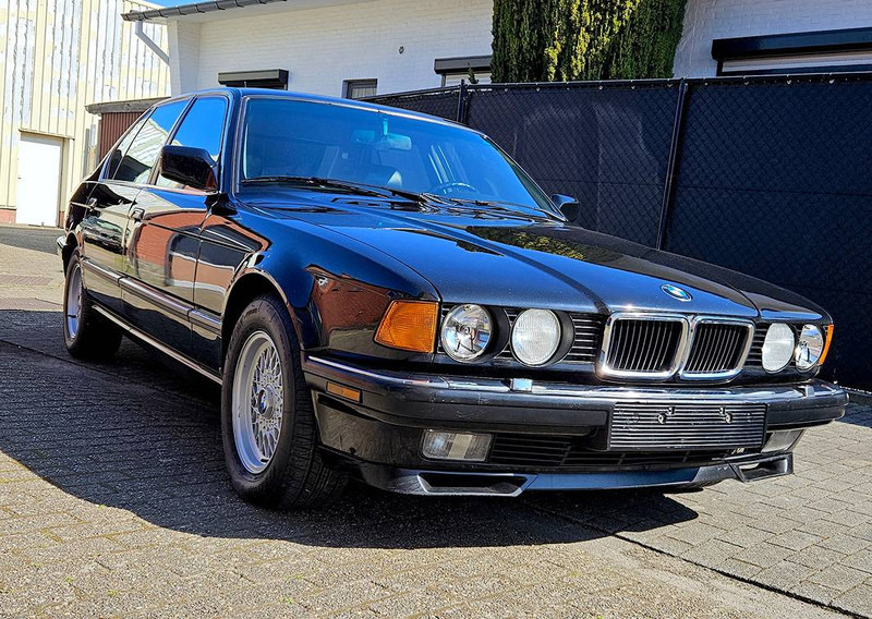 BMW 750IL - Limuzina: slika 4 BMW 750IL - Limuzina: slika 4