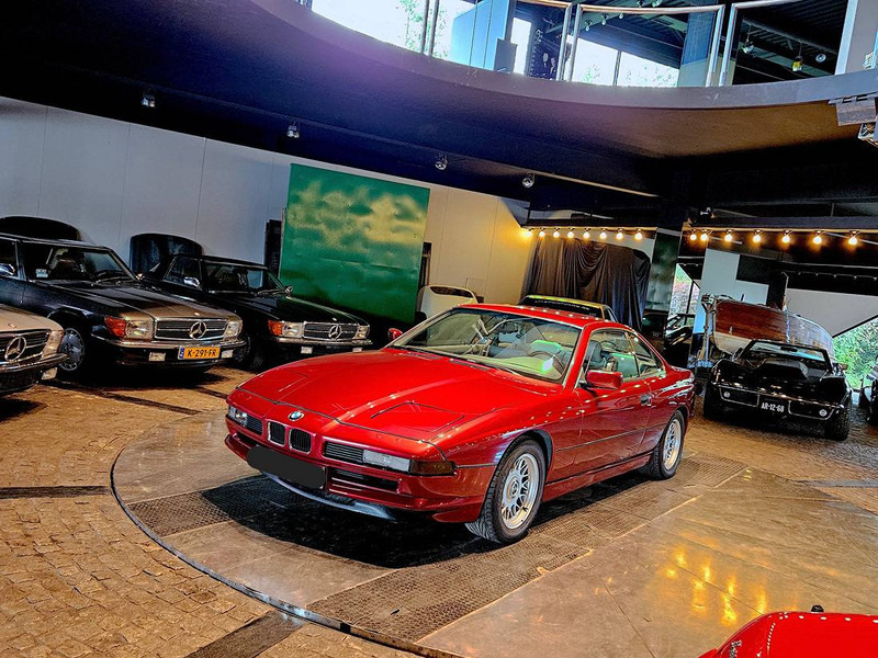 BMW 850iA - Limuzina: slika 2 BMW 850iA - Limuzina: slika 2