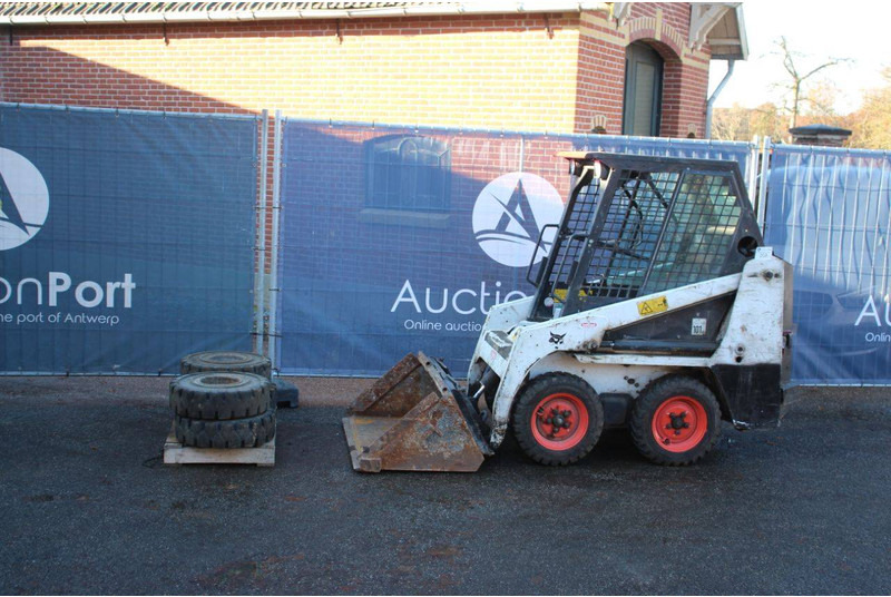 Bobcat 530 - Kolesni nakladalec: slika 1 Bobcat 530 - Kolesni nakladalec: slika 1