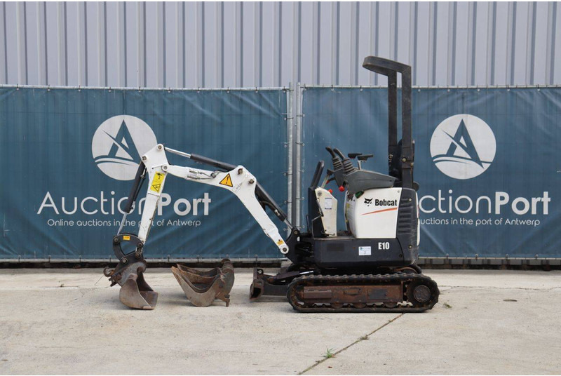 Bobcat E10 - Mini bager: slika 2 Bobcat E10 - Mini bager: slika 2