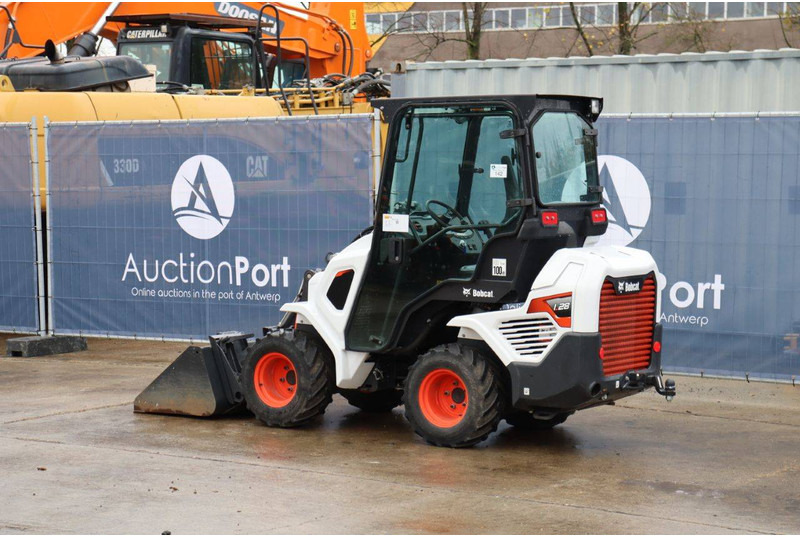 Bobcat L28 - Kolesni nakladalec: slika 3 Bobcat L28 - Kolesni nakladalec: slika 3