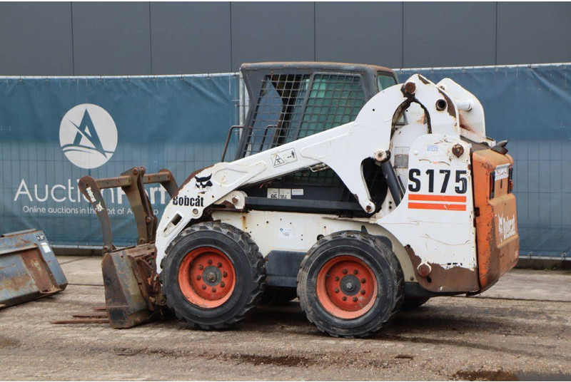 Bobcat S175 - Kolesni nakladalec: slika 3 Bobcat S175 - Kolesni nakladalec: slika 3