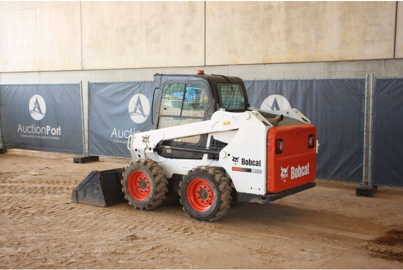 Bobcat S550 - Kolesni nakladalec: slika 3 Bobcat S550 - Kolesni nakladalec: slika 3