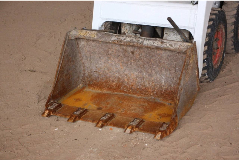 Kolesni nakladalec Bobcat S70: slika 9 Kolesni nakladalec Bobcat S70: slika 9