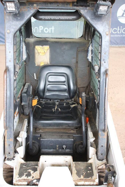 Kolesni nakladalec Bobcat S70: slika 15 Kolesni nakladalec Bobcat S70: slika 15