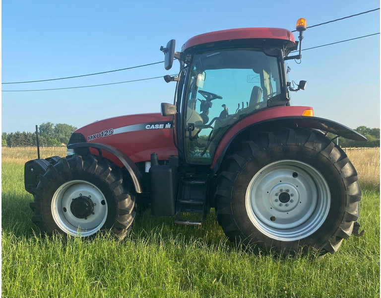 Case IH MXU125 - Traktor: slika 1 Case IH MXU125 - Traktor: slika 1