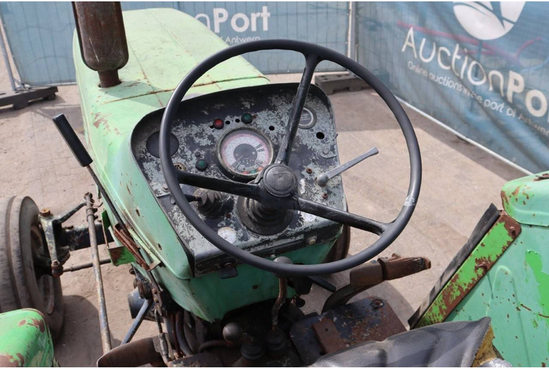 Traktor Deutz D6806: slika 18