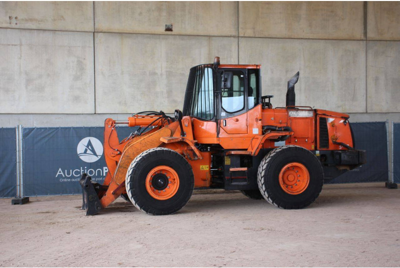 Doosan DL250 - Kolesni nakladalec: slika 1 Doosan DL250 - Kolesni nakladalec: slika 1