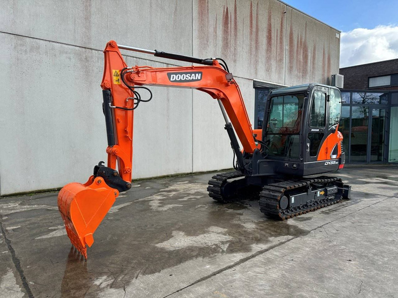 Doosan DX55-9C - Bager goseničar: slika 1 Doosan DX55-9C - Bager goseničar: slika 1
