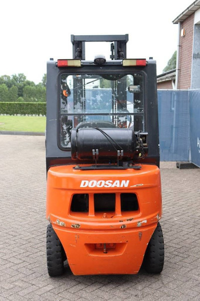 Doosan G25G - Plinski viličar: slika 5 Doosan G25G - Plinski viličar: slika 5