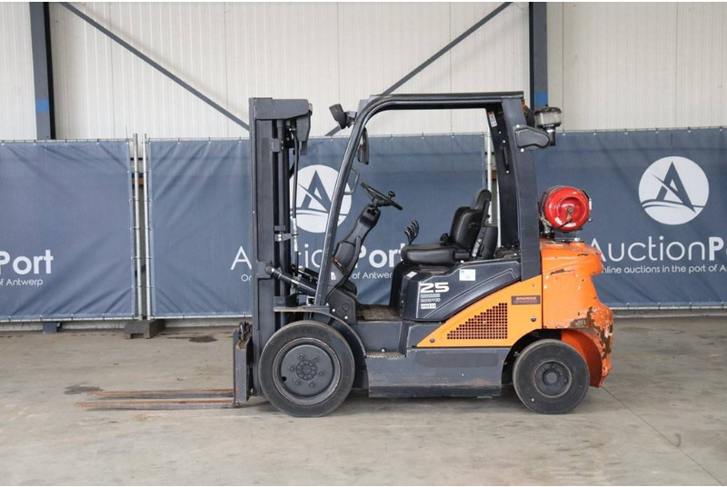 Doosan G25N-7 - Plinski viličar: slika 2 Doosan G25N-7 - Plinski viličar: slika 2
