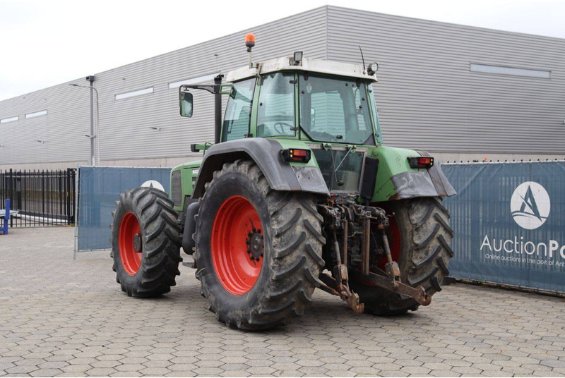 Fendt Favorit 824 - Traktor: slika 4 Fendt Favorit 824 - Traktor: slika 4