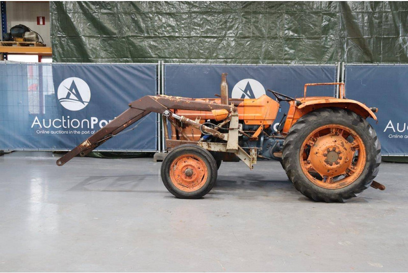 Fiat 450 - Traktor: slika 2 Fiat 450 - Traktor: slika 2