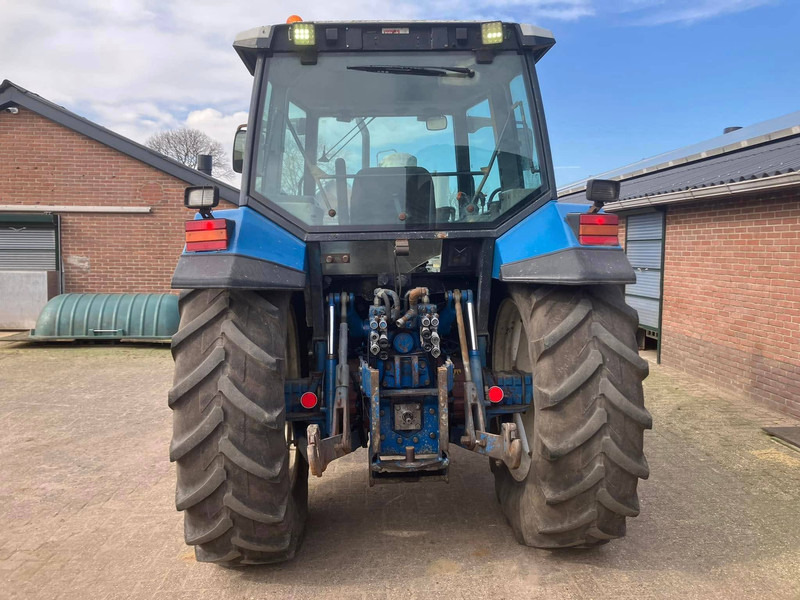 Ford 8340 - Traktor: slika 5 Ford 8340 - Traktor: slika 5