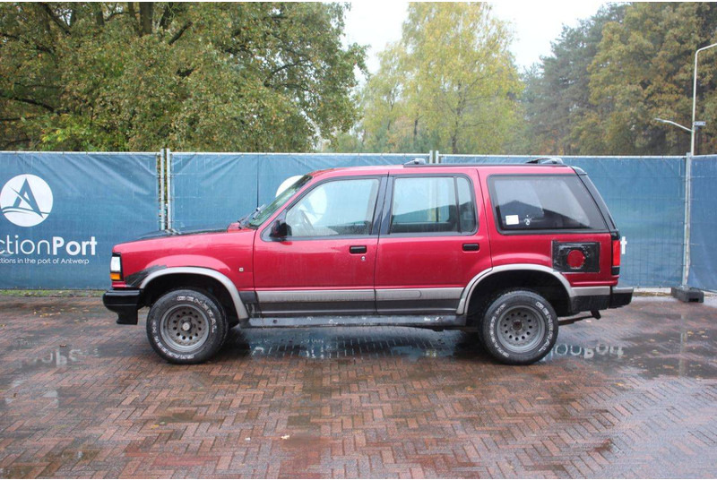 Ford Explorer - SUV: slika 2 Ford Explorer - SUV: slika 2
