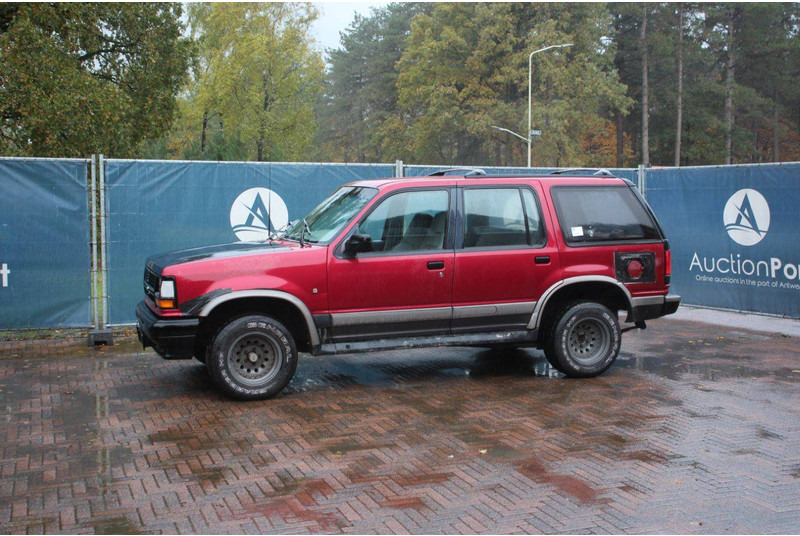 Ford Explorer - SUV: slika 1 Ford Explorer - SUV: slika 1