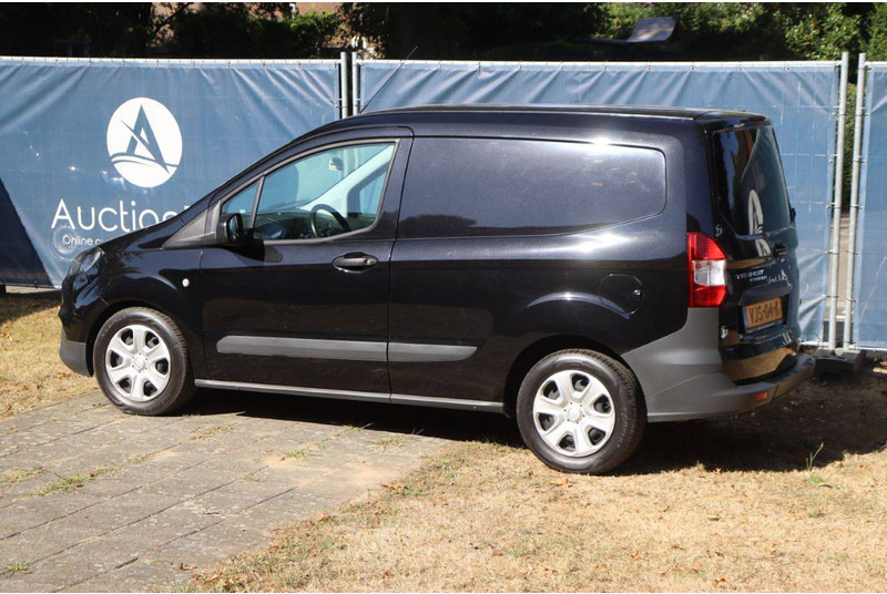 Ford Transit Courier - Furgon: slika 3 Ford Transit Courier - Furgon: slika 3