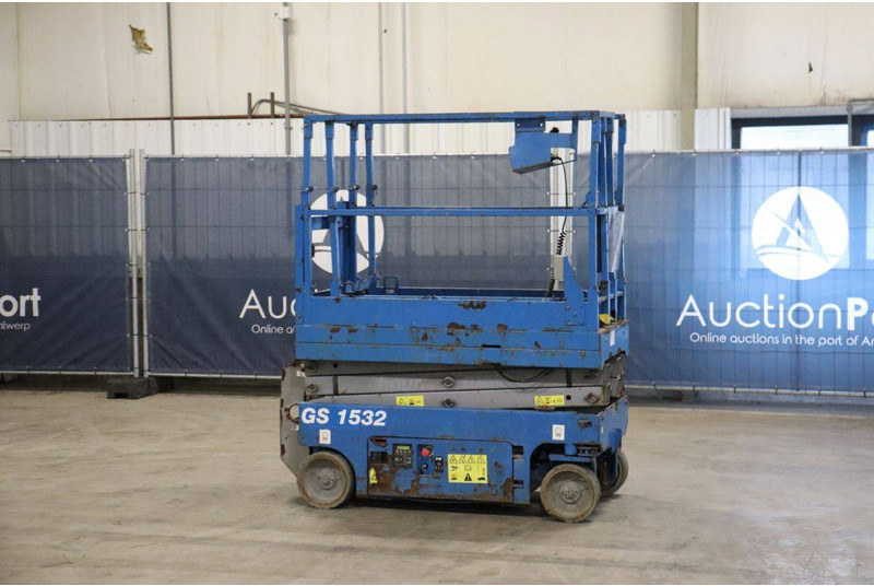 Genie GS-1532 - Škarjasta dvižna ploščad: slika 3 Genie GS-1532 - Škarjasta dvižna ploščad: slika 3