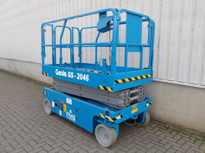 Genie GS-2046 - Škarjasta dvižna ploščad: slika 2 Genie GS-2046 - Škarjasta dvižna ploščad: slika 2