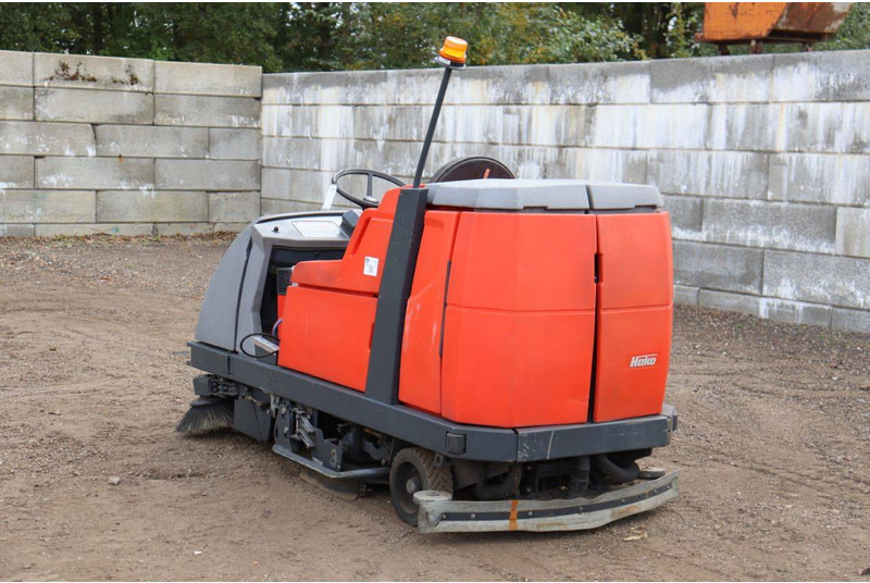 Hako B310R CL - Vozilo za pometanje: slika 4 Hako B310R CL - Vozilo za pometanje: slika 4