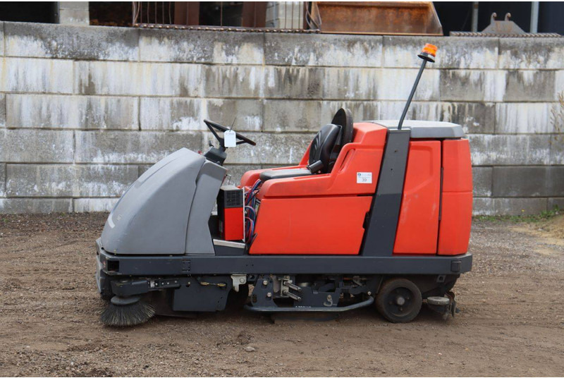 Hako B310R CL - Vozilo za pometanje: slika 1 Hako B310R CL - Vozilo za pometanje: slika 1