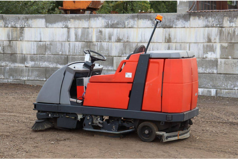 Hako B310R CL - Vozilo za pometanje: slika 3 Hako B310R CL - Vozilo za pometanje: slika 3