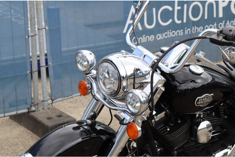 Motorno kolo Harley-Davidson Custom-Modified: slika 11