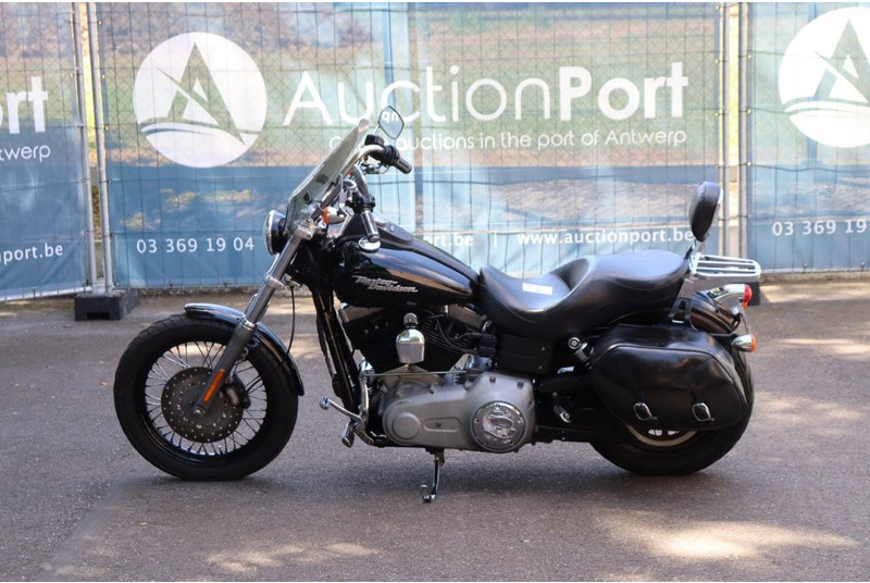 Harley-Davidson Dyna Street Bob - Motorno kolo: slika 2 Harley-Davidson Dyna Street Bob - Motorno kolo: slika 2