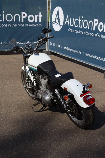 Harley-Davidson SPORTSTER XL883 SUPER LOW - Motorno kolo: slika 4 Harley-Davidson SPORTSTER XL883 SUPER LOW - Motorno kolo: slika 4