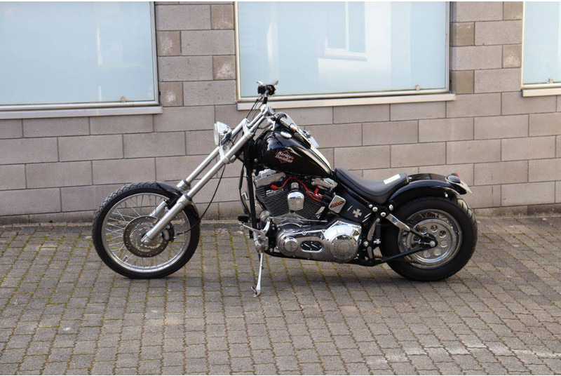 Harley-Davidson Soft Tail FXSTB Chopper - Motorno kolo: slika 1 Harley-Davidson Soft Tail FXSTB Chopper - Motorno kolo: slika 1