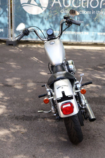 Harley-Davidson Sportster XL 883 Roadster - Motorno kolo: slika 5 Harley-Davidson Sportster XL 883 Roadster - Motorno kolo: slika 5